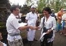 DARI PELATIHAN SEQUIN PKK PEGUYANGAN KAJA